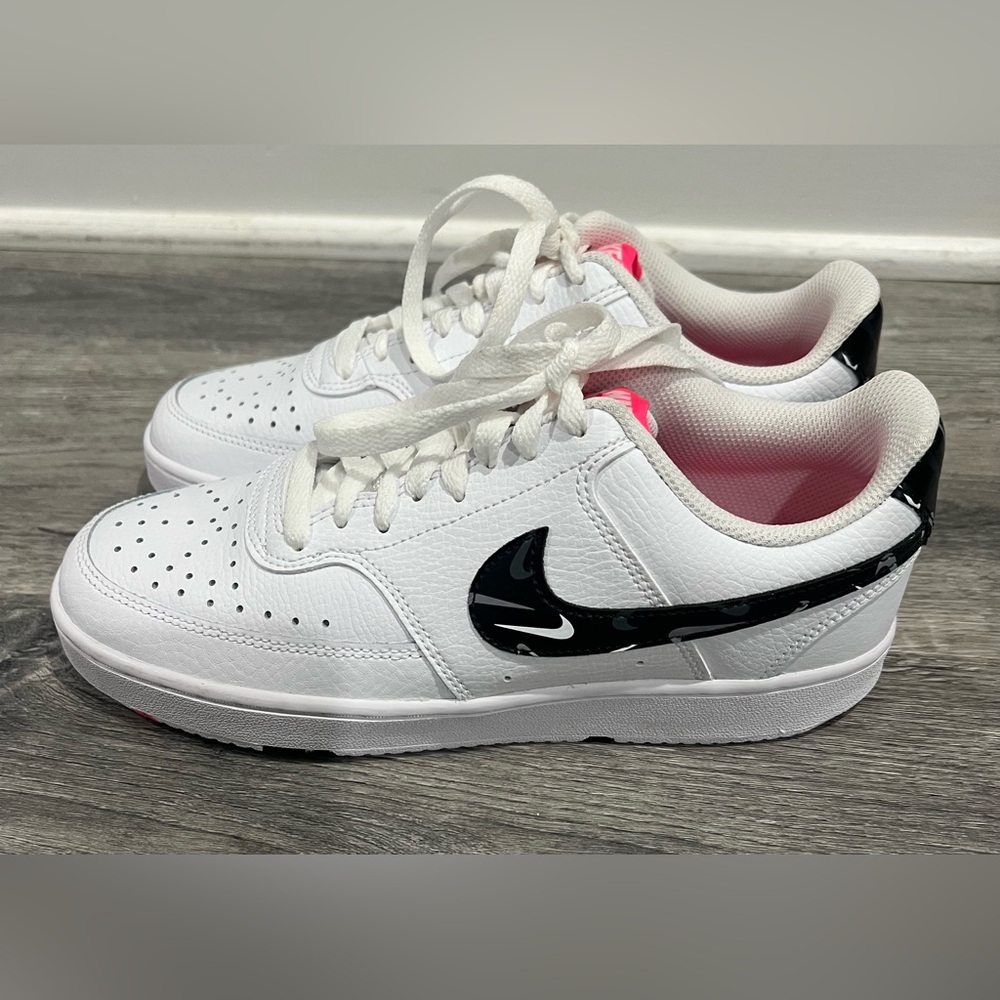 Nike Women’s Court Vision Low White with Hyperpink - Picture 2 of 6